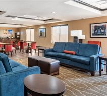 Comfort Inn and Suites Clinton Jackson West Lobby