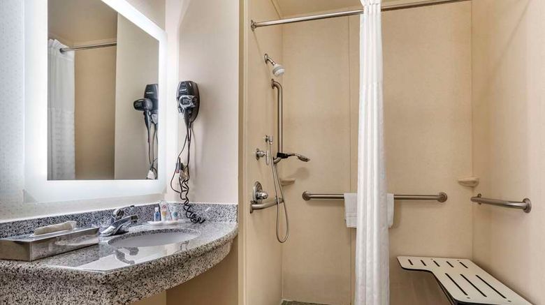 <b>Comfort Suites Flowood Jackson Airport Suite</b>. Images powered by <a href="https://iceportal.shijigroup.com/" title="IcePortal" target="_blank">IcePortal</a>.