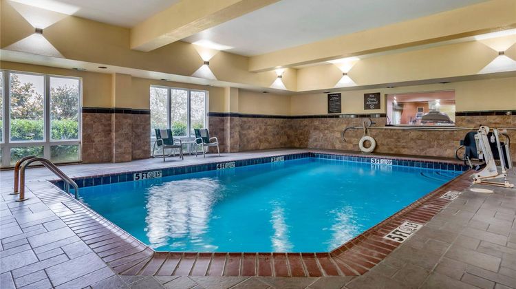 Comfort Suites Pool