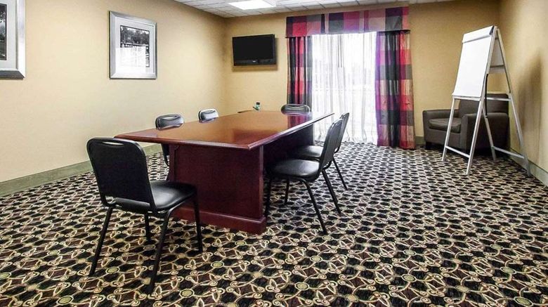 <b>Sleep Inn and Suites Hattiesburg North Meeting</b>. Images powered by <a href="https://iceportal.shijigroup.com/" title="IcePortal" target="_blank">IcePortal</a>.