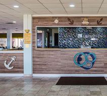 Quality Inn Biloxi Beach Lobby