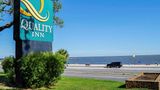 <b>Quality Inn Biloxi Beach Exterior</b>. Images powered by <a href="https://iceportal.shijigroup.com/" title="IcePortal" target="_blank">IcePortal</a>.
