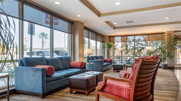 Comfort Suites Biloxi - Ocean Springs Lobby
