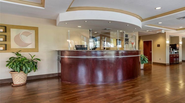 Comfort Suites Biloxi - Ocean Springs Lobby