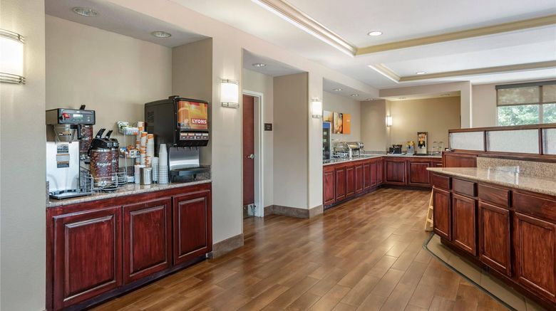 <b>Comfort Suites Biloxi - Ocean Springs Restaurant</b>. Images powered by <a href="https://iceportal.shijigroup.com/" title="IcePortal" target="_blank">IcePortal</a>.