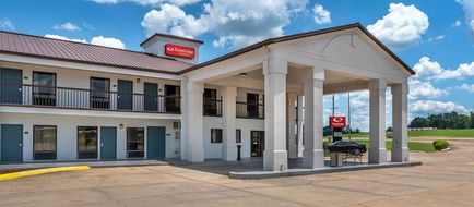 Econo Lodge Inn and Suites Philadelphia Exterior