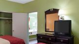 <b>Econo Lodge Room</b>. Images powered by <a href="https://iceportal.shijigroup.com/" title="IcePortal" target="_blank">IcePortal</a>.