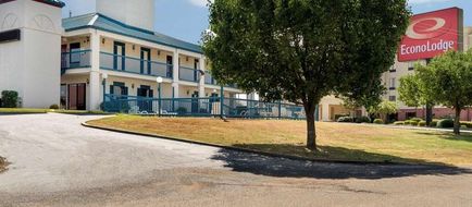 Econo Lodge Exterior