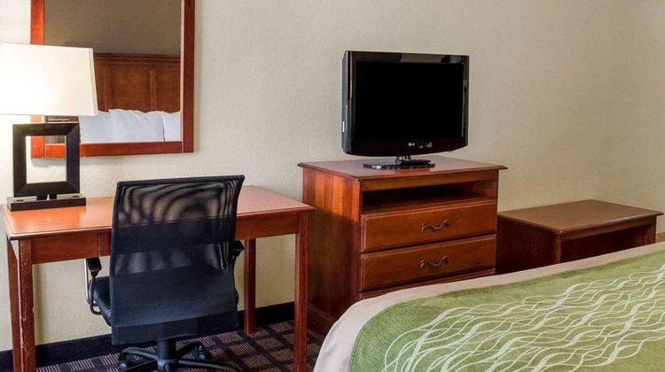 Quality Inn Cleveland Room