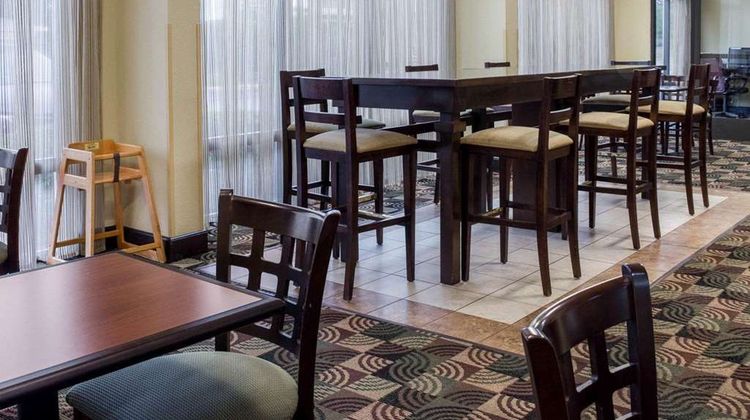 Quality Inn Cleveland Restaurant