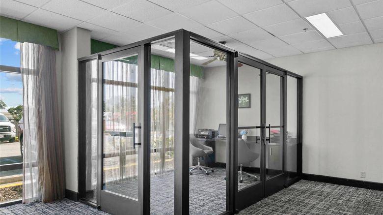 <b>Quality Inn Cleveland Other</b>. Images powered by <a href="https://iceportal.shijigroup.com/" title="IcePortal" target="_blank">IcePortal</a>.