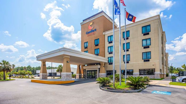 Comfort Suites Gulfport Central Exterior. Images powered by <a href="https://iceportal.shijigroup.com" target="_blank" rel="noopener">Ice Portal</a>.