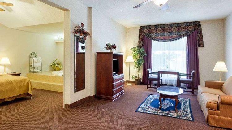 Quality Inn Suite