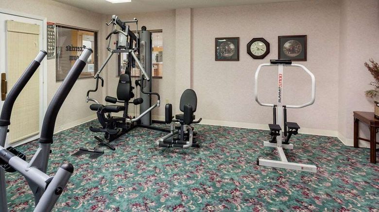 <b>Quality Inn Health</b>. Images powered by <a href="https://iceportal.shijigroup.com/" title="IcePortal" target="_blank">IcePortal</a>.