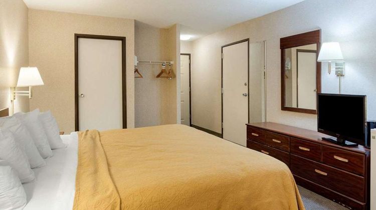 Quality Inn Room