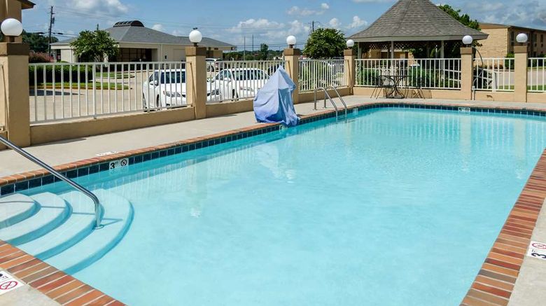 <b>Rodeway Inn Vicksburg Pool</b>. Images powered by <a href="https://iceportal.shijigroup.com/" title="IcePortal" target="_blank">IcePortal</a>.