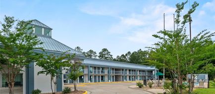 Quality Inn Louisville MS Exterior