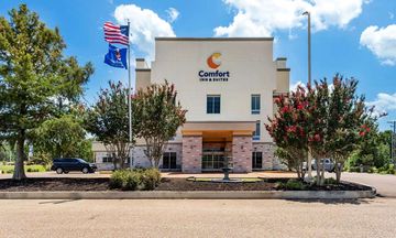 Comfort Inn and Suites Grenada