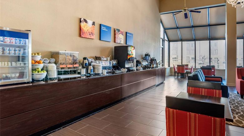 <b>Comfort Inn Pearl Restaurant</b>. Images powered by <a href="https://iceportal.shijigroup.com/" title="IcePortal" target="_blank">IcePortal</a>.