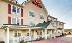 Econo Lodge Inn & Suites