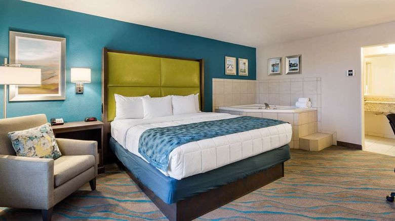 <b>Quality Inn Gulfport Suite</b>. Images powered by <a href="https://iceportal.shijigroup.com/" title="IcePortal" target="_blank">IcePortal</a>.