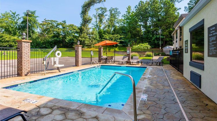 Comfort Inn Tupelo Central Pool