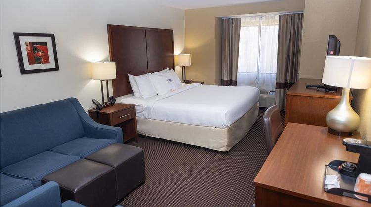 Comfort Inn Tupelo Central Suite