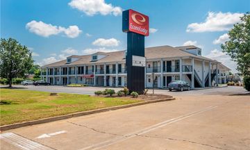 Econo Lodge Tupelo Barnes Crossing
