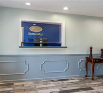Econo Lodge Tupelo Barnes Crossing Lobby