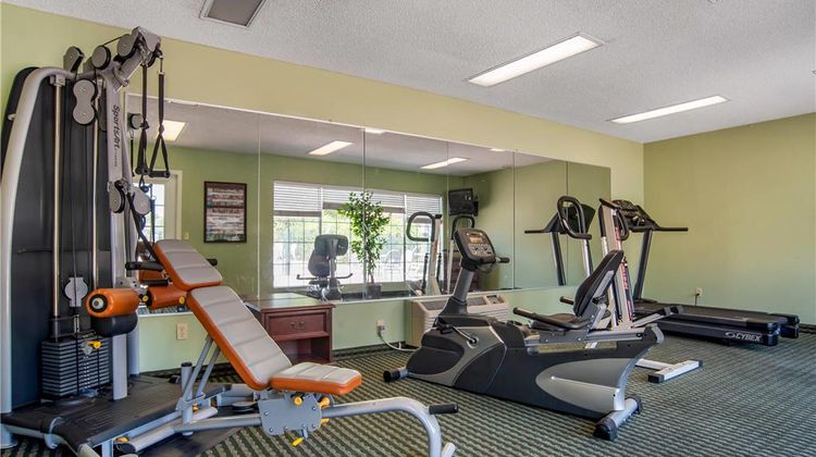 Econo Lodge Tupelo Barnes Crossing Health
