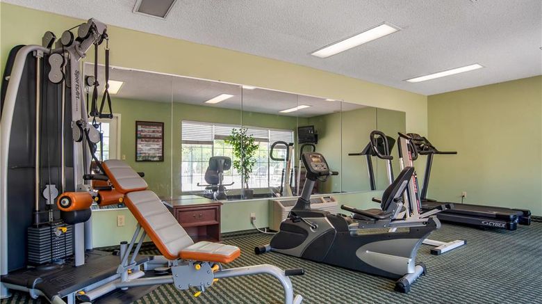 <b>Econo Lodge Tupelo Barnes Crossing Health</b>. Images powered by <a href="https://iceportal.shijigroup.com/" title="IcePortal" target="_blank">IcePortal</a>.