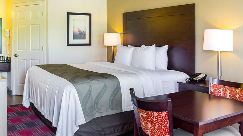 <b>Quality Inn Vicksburg Room</b>. Images powered by <a href="https://iceportal.shijigroup.com/" title="IcePortal" target="_blank">IcePortal</a>.