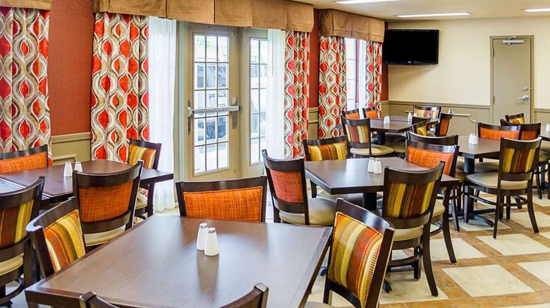 <b>Quality Inn Vicksburg Restaurant</b>. Images powered by <a href="https://iceportal.shijigroup.com/" title="IcePortal" target="_blank">IcePortal</a>.