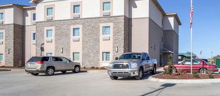 MainStay Suites Meridian Exterior