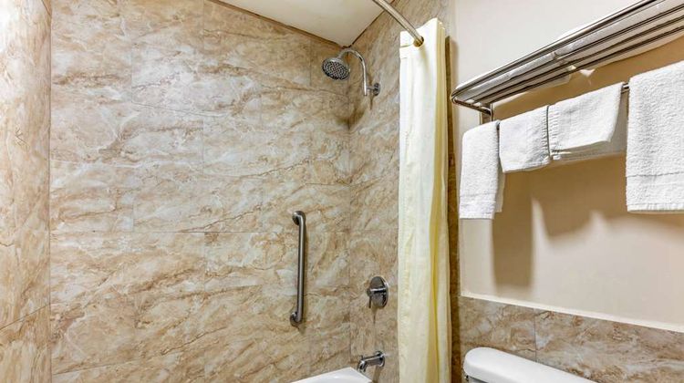 Econo Lodge Kosciusko Room