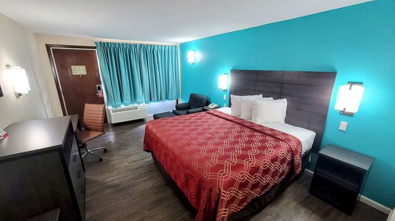 <b>Econo Lodge Kosciusko Room</b>. Images powered by <a href="https://iceportal.shijigroup.com/" title="IcePortal" target="_blank">IcePortal</a>.