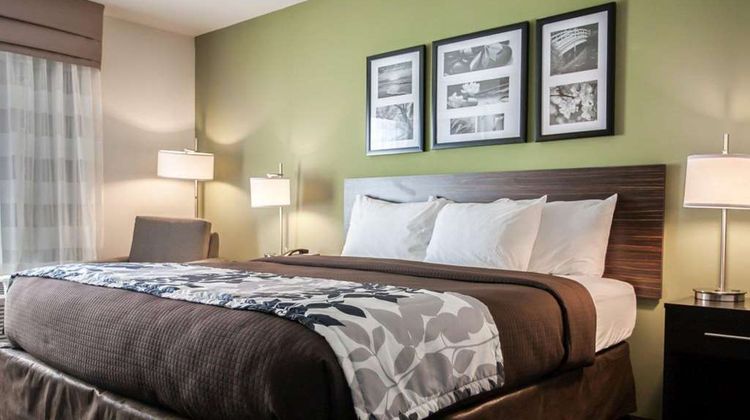 Sleep Inn & Suites Suite