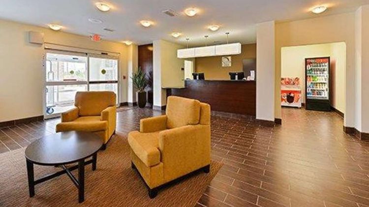Sleep Inn & Suites Lobby
