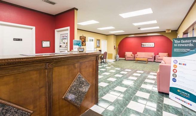 Rodeway Inn Hazlehurst Lobby