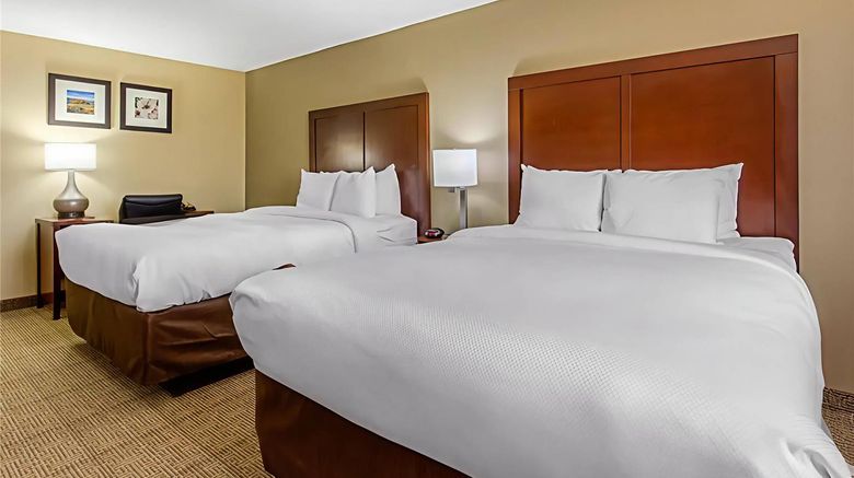 <b>Comfort Inn & Suites McComb Suite</b>. Images powered by <a href="https://iceportal.shijigroup.com/" title="IcePortal" target="_blank">IcePortal</a>.