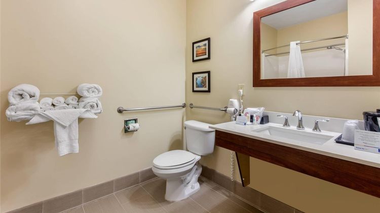 Comfort Inn & Suites McComb Room