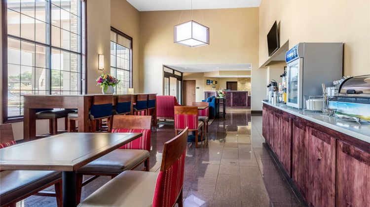 Comfort Inn & Suites McComb Restaurant