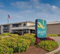 Quality Inn Columbus Exterior