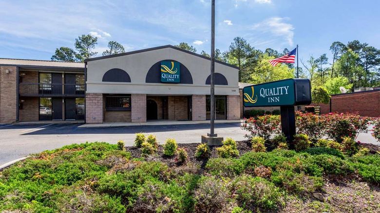 <b>Quality Inn Tupelo Central Exterior</b>. Images powered by <a href="https://iceportal.shijigroup.com/" title="IcePortal" target="_blank">IcePortal</a>.