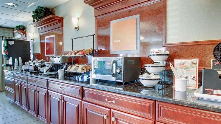 Comfort Inn and Suites Moss Point Restaurant