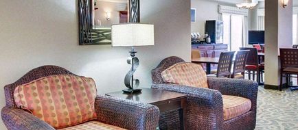 Comfort Inn and Suites Moss Point Lobby