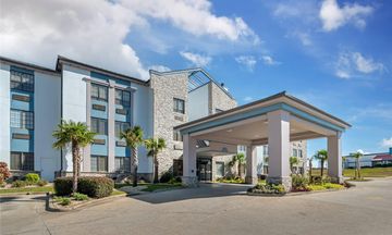 Comfort Suites Hattiesburg near University