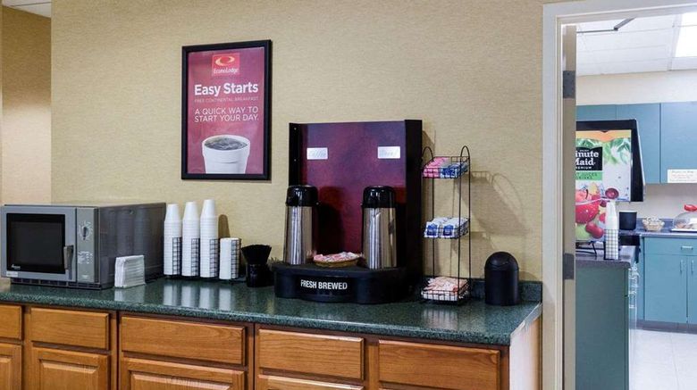 <b>Econo Lodge Yazoo City Restaurant</b>. Images powered by <a href="https://iceportal.shijigroup.com/" title="IcePortal" target="_blank">IcePortal</a>.