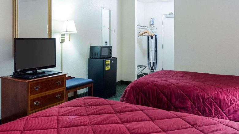 <b>Econo Lodge Yazoo City Room</b>. Images powered by <a href="https://iceportal.shijigroup.com/" title="IcePortal" target="_blank">IcePortal</a>.