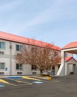 Econo Lodge Livingston Gateway